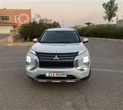 ميتسوبيشي اوتلاندر